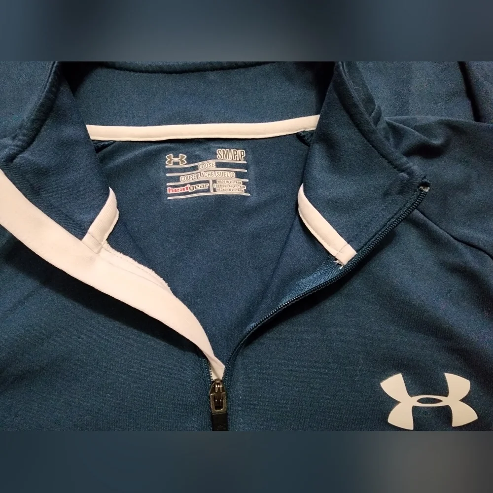Under Armour Quarter Zip Shirt - Picture 2 of 3